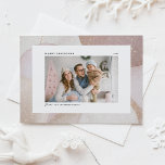 Mauve Tones und Glitzer Akzente Foto Weihnachten<br><div class="desc">Frohe Weihnachten! Mit dieser individuell gestaltbaren Weihnachtskarte aus Foto mit sanftem, violettem und neutralem Hintergrund mit dezenten Akzenten aus Glitzer für eine Touch des Funkelns. Diese Weihnachtskarte des Fotos ist ideal, um Ihre Lieblings-Foto- oder Urlaubsmomente zu präsentieren. Dieses elegante Design verleiht Ihren Weihnachtsgrüßen Wärme und Charme. Personalisieren Sie mit Ihrem...</div>