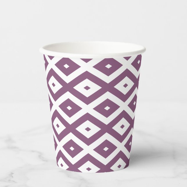 Mauve und weißes Diamantmuster Pappbecher (Vorderseite)