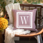 Mauve und White Classic Square Monogramm Kissen<br><div class="desc">Entwerfen Sie Ihr eigenes, individuelles Kissen in beliebiger Farbkombination, um sich perfekt mit Ihrer Wohngestaltung in jedem Raum abzustimmen! Verwenden Sie die Entwurfswerkzeuge, um die Hintergrundfarbe und die quadratische Randfarbe zu ändern, oder fügen Sie Ihren eigenen Text hinzu, um einen Namen, eine Monogramm-Initiale oder einen anderen speziellen Text einzufügen. Jedes...</div>
