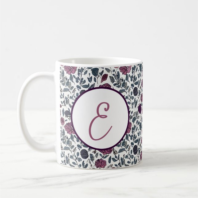 Mauve Wasserfarbe Blumenmuster Monogramm Kaffeetasse (Links)