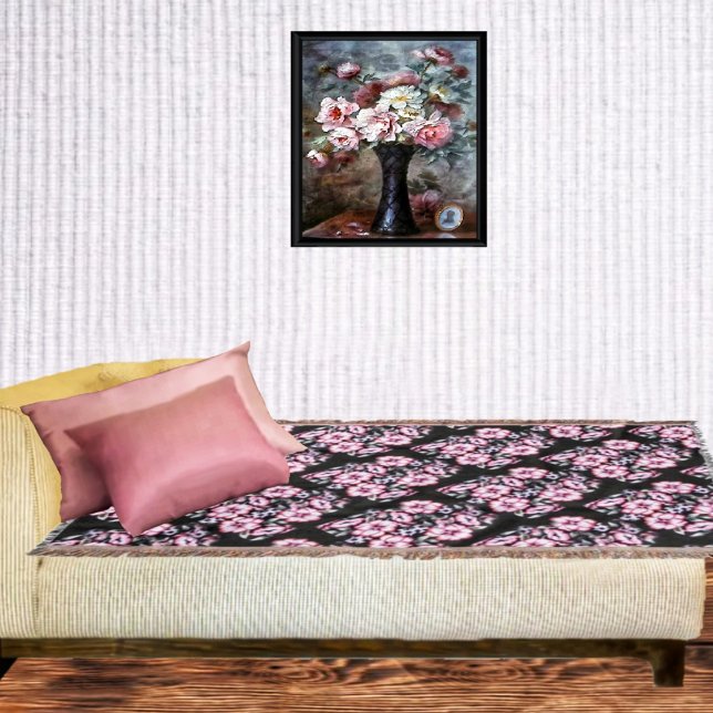 May Bloom Decke (This May Bloom Throw Blanket, is designed with a Victorian flair!)