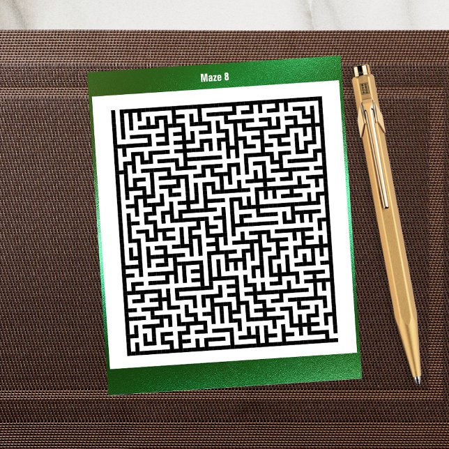 Maze Puzzle Aight Green | Aktivitätskarten Postkarte (Von Creator hochgeladen)