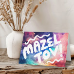 MAZEL TOV BAR BAT MITZVAH Anpassbarer Regenbogen Karte<br><div class="desc">Handgezeichneter Text von mir für Sie. Fügen Sie Ihren eigenen Text in die Innenseite der Karte oder ändern Sie die Hintergrundfarben. Für weitere Designs und Farben Karo mein Shop! Oder lass mir Bescheid, wenn du etwas Angewohntes willst. Ich habe auch passendes Packpapier und natürlich sowohl Bar und Bat Mitzvah Versionen!...</div>