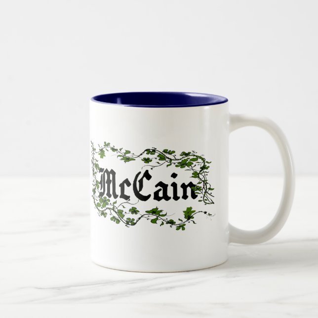 McCain kriechende Efeu-keltische irische Tasse (Rechts)