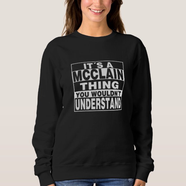 MCCLAIN Nachname Personalisiertes Geschenk Sweatshirt (Vorderseite)