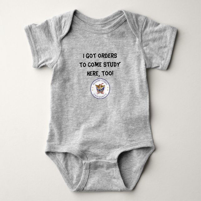 MCU Ein-Teil Baby Strampler (Vorderseite)