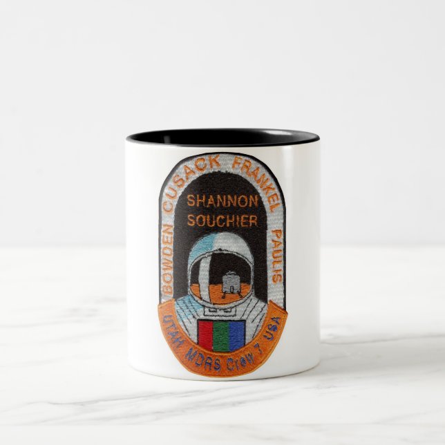 MDRS Crew 7 Zweifarbige Tasse (Mittel)