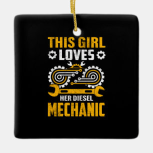 MechanikDieses Mädchen Liebe ihren Mechanismus Keramikornament