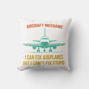 Mechaniker des Flugzeugs kann ich Flugzeuge repari Kissen