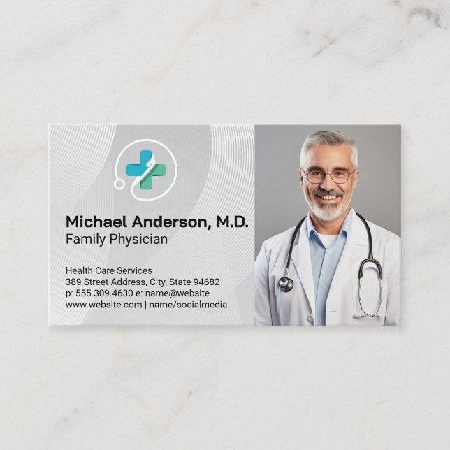 Medical Doctor Smiling | Health Care Services Logo Visitenkarte (Vorderseite)