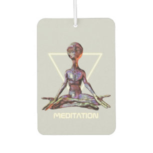 Meditation. Alien in ruhiger Pose Autolufterfrischer