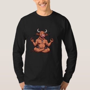 Meditation Bull Yoga Pose Entspannend Tier T-Shirt