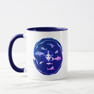 Meditation unter Wasser Schwimmen mit Haien Tasse