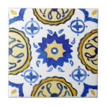 Mediterranes Blau und Gelb Gemustert Fliese<br><div class="desc">Die Gemusterte Aquarelltafel mit mediterraner Blau- und Gelbfarbe für ein wirklich bemerkenswertes und kunstvolles Design in Ihrer Keramik! Diese einzigartigen Kacheln schaffen mit ihrem kühnen blau-gelben Muster einen exotischen, zeitlosen Look, der bei Unterhaltung sicher ein atemberaubender Konversationsstarter ist. Egal ob Sie sich einen atemberaubenden Backsplash vorstellen oder nach dem perfekten...</div>