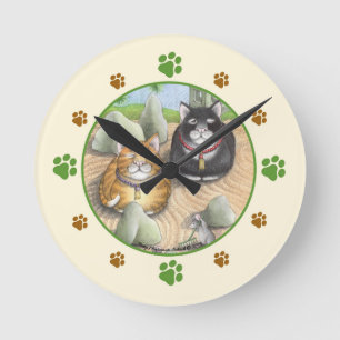Meditierende Katzen-Zen-runde (mittlere) Wanduhr