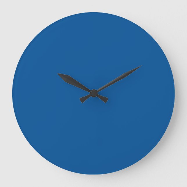 Medium Electric Blue Solid Color Große Wanduhr (Vorderseite)