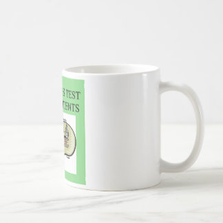 medizinischer Witz des Labradortechnikers Tasse