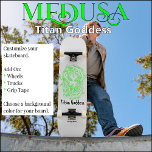 Medusa Custom Skateboard Deck<br><div class="desc">Medusa Custom Skateboard Deck Nicht in Stein verwandelt,  wenn Sie dieses berufliche,  maßgeschneiderte Skateboarddeck reiten. Bildgestaltung: Titan Goddess Medusa nicht inbegriffen: Räder,  Lastwagen,  Riserpolster,  Hardware,  Gurtband</div>