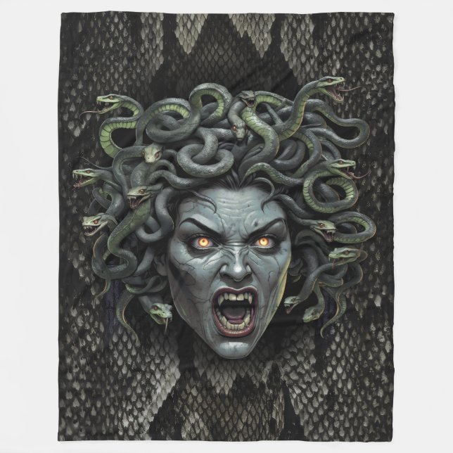 Medusa Queen of Stone Fleece Blanket (Vorderseite)