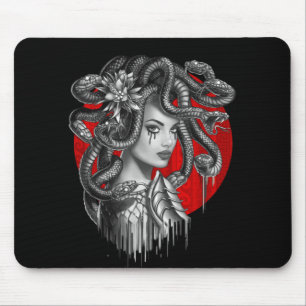 MEDUSA - Schlangenkopfmädchen aus dem griechische Mousepad