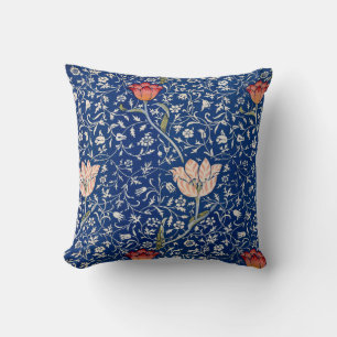 Medway Pattern (von William Morris) Kissen
