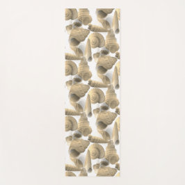 Meeresleben mit Muscheln in Naturfarben Yogamatte