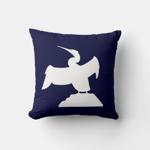 MEERESVOGEL. WEISS auf blauem Kissen