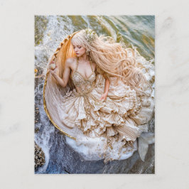Meerjungfrau im Riesenuschell am Ufer Feiertagspostkarte