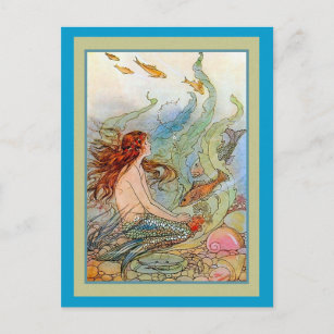 Meerjungfrau-Mädchen im Meer mit Fischen und Postkarte