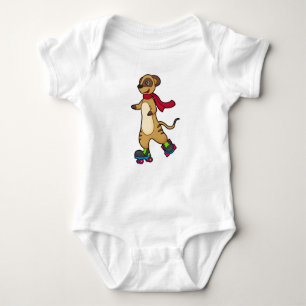 Meerkat als Skater mit Roller-Skaten Baby Strampler