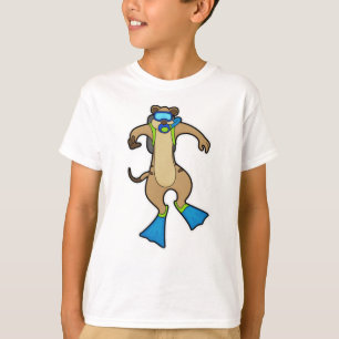 Meerkat beim Tauchen mit Schwimmbrille T-Shirt