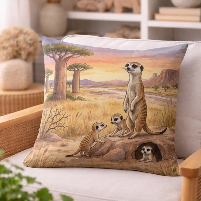 Meerkat Mama und ihre Kleinen Safari-Tiere  Kissen (Von Creator hochgeladen)