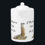 Meerkat werde ich immer über dich wachen,<br><div class="desc">Stehend auf einem Log auf einem Felsvorsprung behalte eine hübsche Meerkat Uhr,  mit einem Ich werde immer über Ihr Logo wachen.</div>