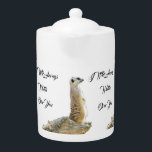 Meerkat werde ich immer über dich wachen,<br><div class="desc">Stehend auf einem Log auf einem Felsvorsprung behalte eine hübsche Meerkat Uhr,  mit einem Ich werde immer über Ihr Logo wachen.</div>