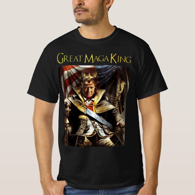 Mega King USA Flag Proud Ultra Maga Trump T-Shirt (Vorderseite)