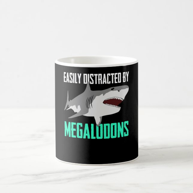 Megalodon Joke with Shark Kaffeetasse (Mittel)