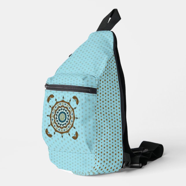 Mehndi Fantasy Copper Crossbody Bag (Rechte Ecke)