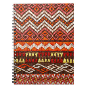 Mehr als 100 Jahre alte bunte thailändische Handwe Notizblock