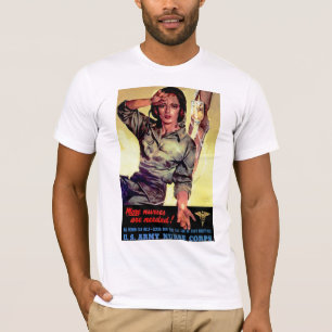 Mehr Krankenschwestern sind nötig ~ Krankenpfleger T-Shirt