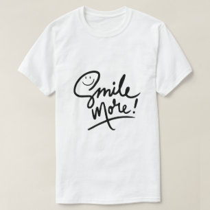 Mehr lächeln – Positive Typografie T-Shirt