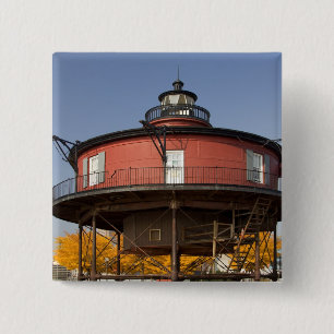 MEHR, MARYLAND. USA. Sieben-Fuß-Knoll Button