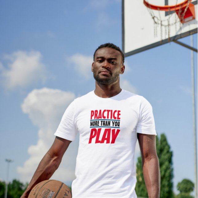 Mehr praktizieren | Motivierend Phrase Red Typogra T-Shirt (Practice More Than You Play)