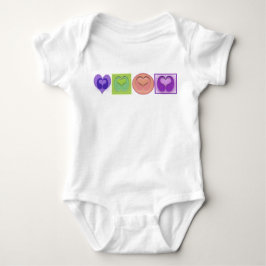 Mehrfache Herzen u. Farben Baby Strampler