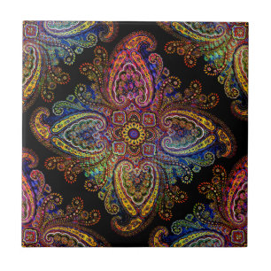 Mehrfarbige dekorative Paisley auf Schwarz Fliese