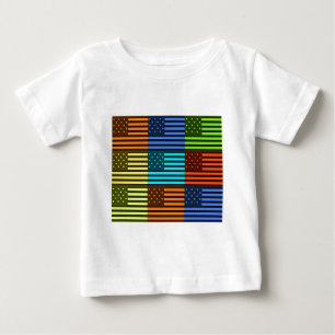 Mehrfarbige USA-Flagge Kariert: Moderne Abstrakte  Baby T-shirt