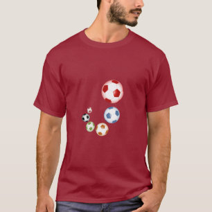 Mehrfarbige wirbelnde Fußbälle T-Shirt