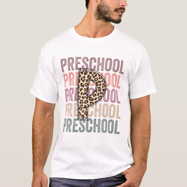 Mehrfarbiges Design der Vorschulzeit mit Leopard P T-Shirt (Vorderseite)