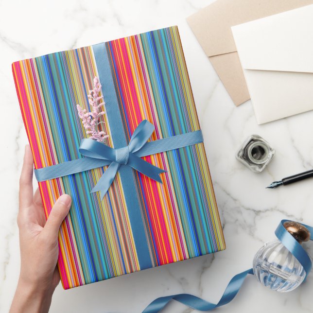Mehrfarbiges Streifenmuster Geschenkpapier (Schenken)