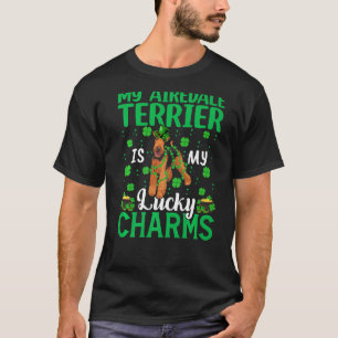 Mein Airedale Terrier ist mein glücklicher Charms  T-Shirt