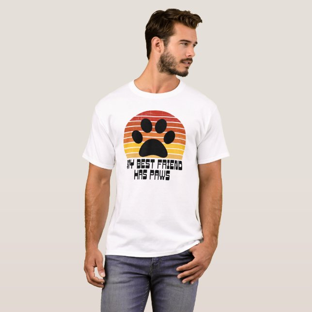Mein bester Freund hat Pfoten T-Shirt (Vorne ganz)